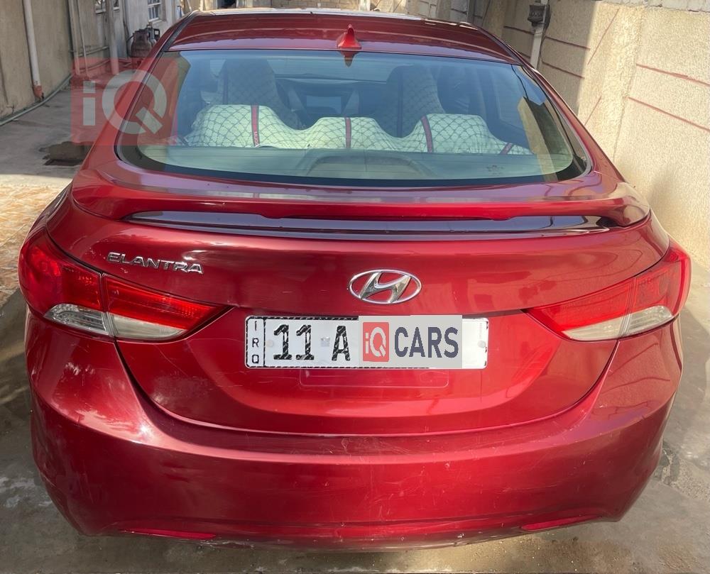 هیۆندای ئەلەنترا